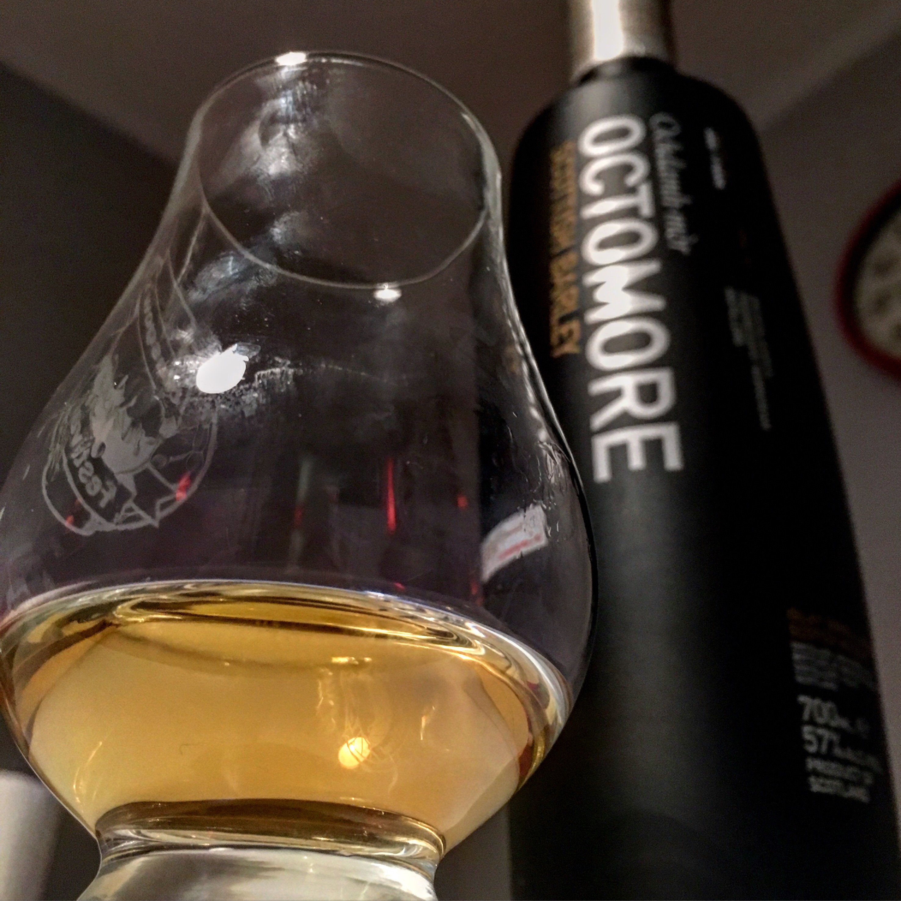 Octomore 06.1 Islay Single Malt